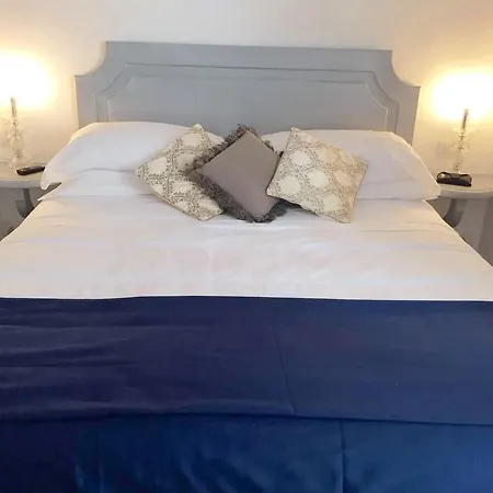 My בית הארחה 3*